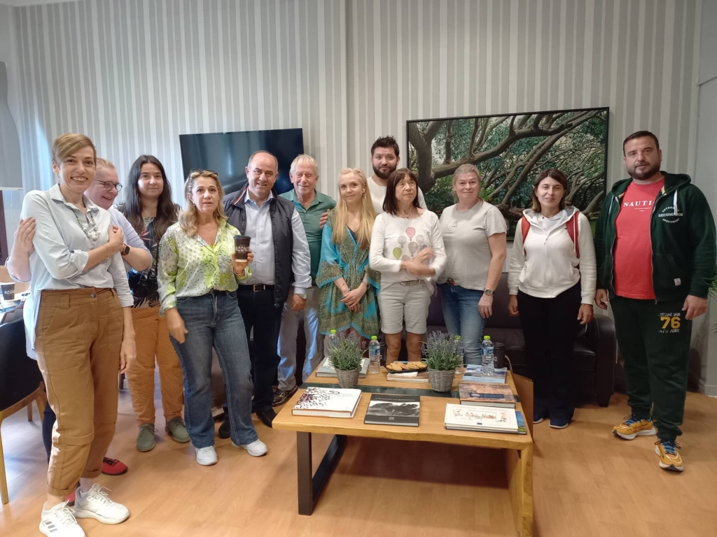 Συνάντηση του Δημάρχου Βαγγέλη Γερολιόλιου με τουριστικούς πράκτορες και δημοσιογράφο τουρισμού από την κεντρική Ευρώπη